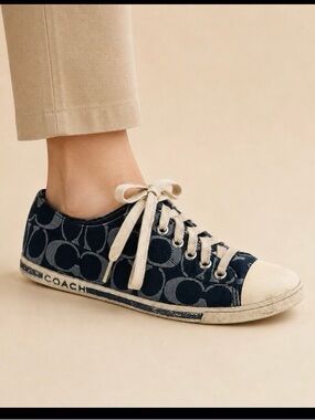Coach canvas size 7 shoes unisex: sneakers